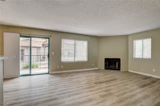 Photo #3: 2675793 Listing 