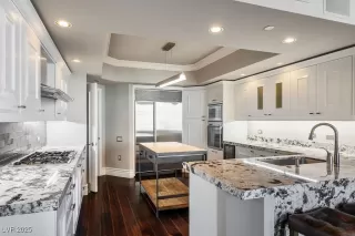 Photo #5: 2675796 Listing 