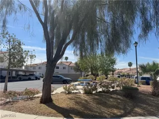 Photo #5: 2675809 Listing 