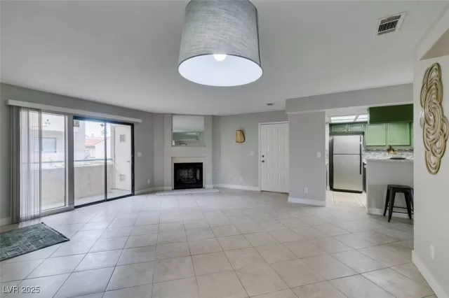 MLS: 2675813 Condo For Sale