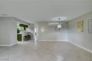 Photo #1: 2675813 Listing 