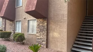 Photo #3: 2675878 Listing