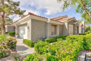 Photo #1: 2675993 Listing 