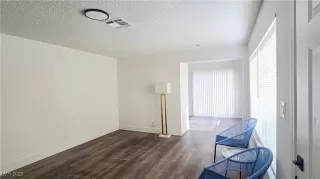 Photo #5: 2676001 Listing 