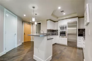 Photo #5: 2676011 Listing 