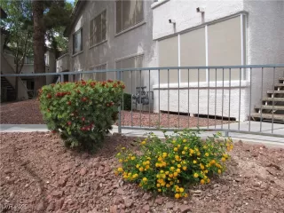 Photo #1: 2676020 Listing