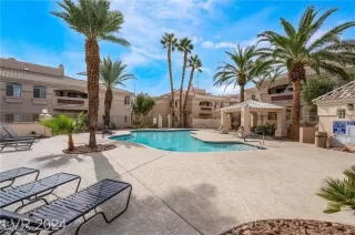 Photo #1: 2676033 Listing 