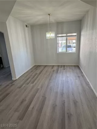 Photo #6: 2676033 Listing 