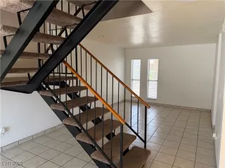 Photo #4: 2676061 Listing 