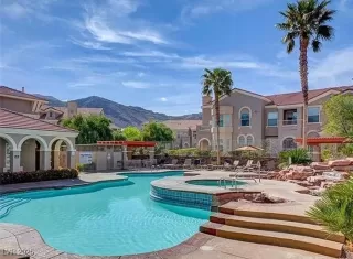 Photo #1: 2676062 Listing 