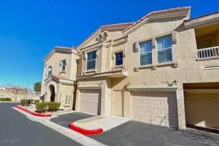 Photo #4: 2676062 Listing 