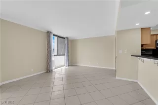 Photo #6: 2676095 Listing 