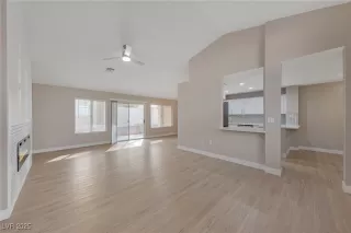 Photo #5: 2676178 Listing 