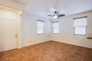 Photo #3: 2676179 Listing