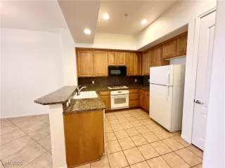 Photo #4: 2676182 Listing 