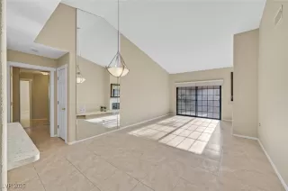 Photo #3: 2676187 Listing 