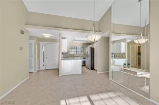 Photo #6: 2676187 Listing 