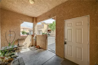 Photo #3: 2676197 Listing