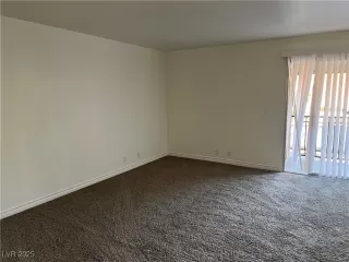 Photo #1: 2676199 Listing 