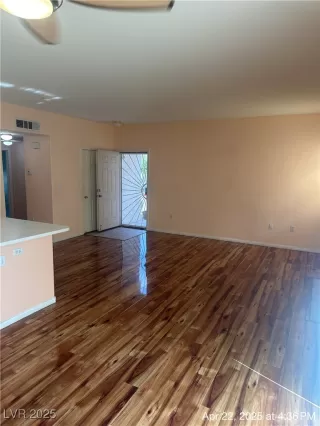 Photo #5: 2676223 Listing 