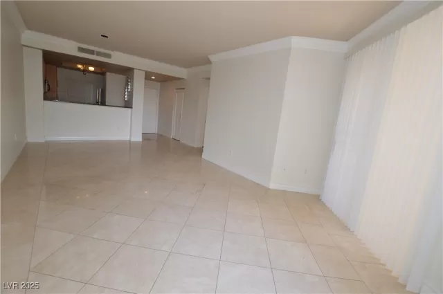 MLS: 2676239 Condo For Sale