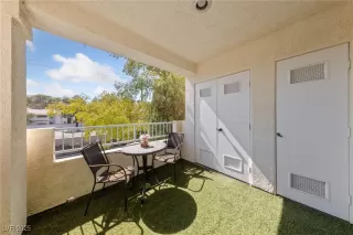 Photo #5: 2676249 Listing