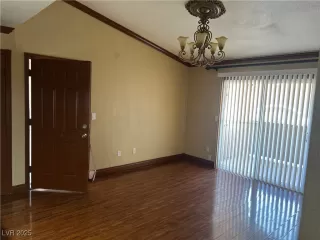 Photo #5: 2676257 Listing 