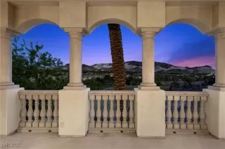 Photo #5: 2676343 Listing 