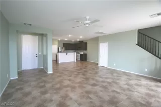 Photo #4: 2676362 Listing 