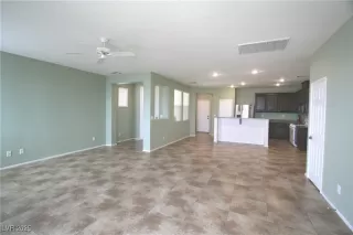 Photo #6: 2676362 Listing 