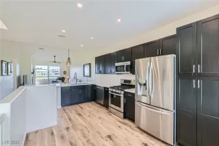 Photo #1: 2676379 Listing 