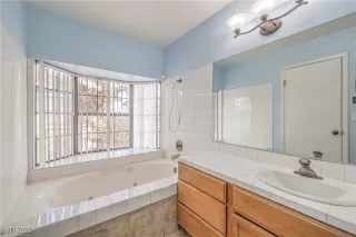 Photo #2: 2676393 Listing 