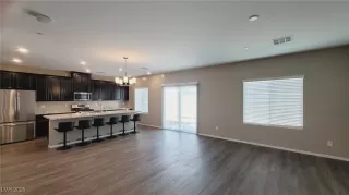Photo #2: 2676408 Listing 