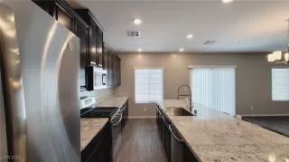 Photo #6: 2676408 Listing 