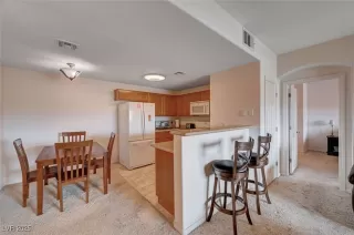 Photo #6: 2676415 Listing