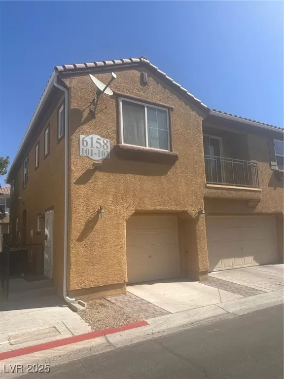 MLS: 2676447 Condo For Sale