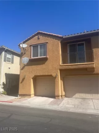 Photo #1: 2676447 Listing 