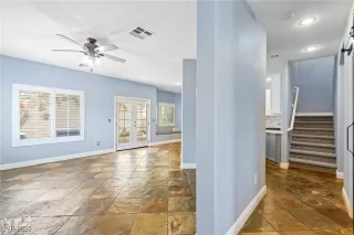 Photo #2: 2676500 Listing