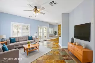 Photo #3: 2676500 Listing