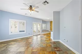 Photo #4: 2676500 Listing