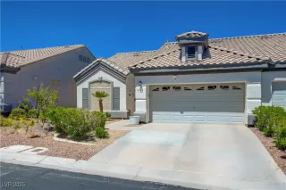 Photo #2: 2676504 Listing