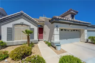 Photo #3: 2676504 Listing