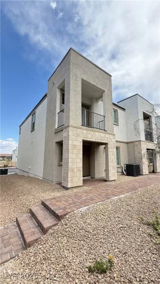 Photo #2: 2676507 Listing 