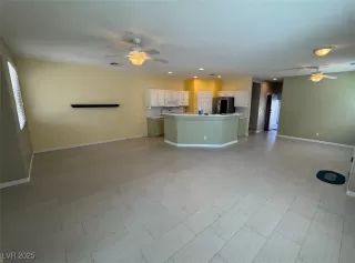 Photo #3: 2676572 Listing 