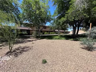 Photo #1: 2676578 Listing 