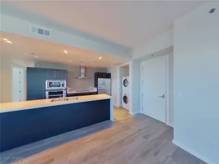 Photo #6: 2676590 Listing 