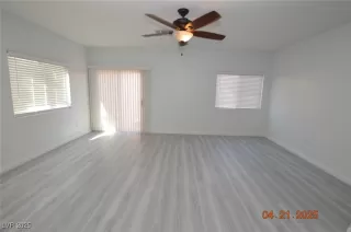 Photo #5: 2676708 Listing