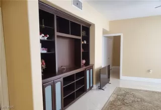 Photo #3: 2676743 Listing 