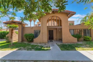 Photo #3: 2676799 Listing