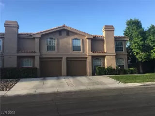 Photo #2: 2676822 Listing 